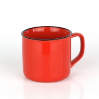 Retro hrnek s pokličkou červený xcm