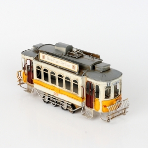 Retro kovový model tramvaj 26x9x13cm