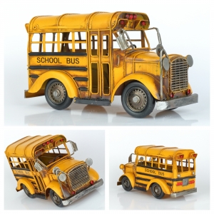 Retro model školní autobus USA 27cm 