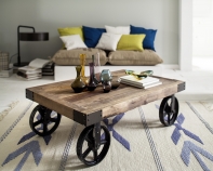 Retro nábytek - konferenční stolek na kolech 135x35x75cm