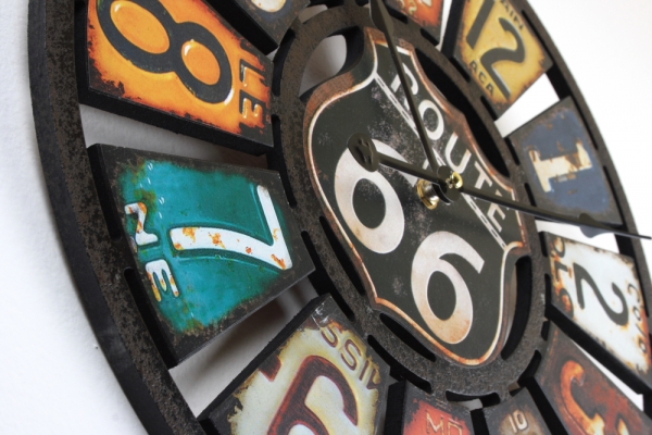 Retro nástěnné hodiny Route 66 40cm