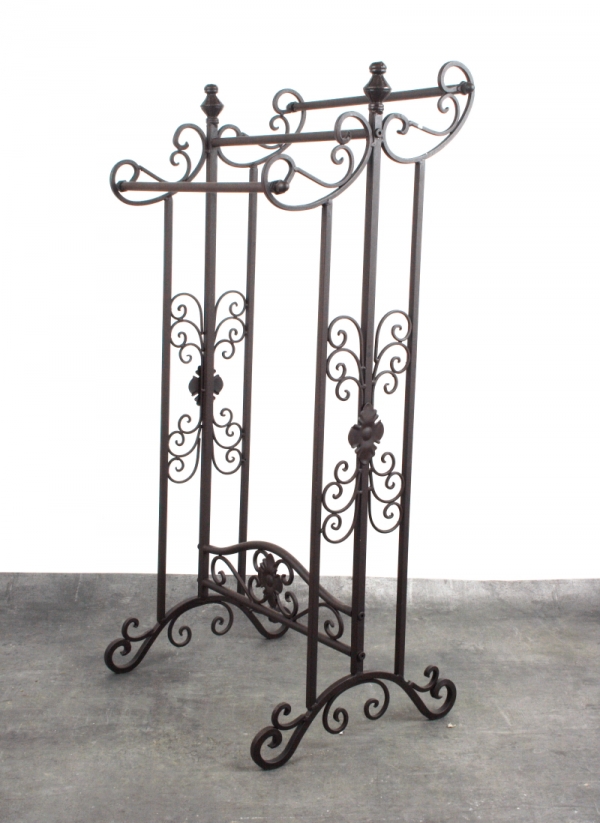 Retro stojan na ručníky 91cm