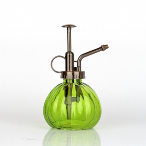 Rozprašovač na vodu / olej zelený 9x15x9cm