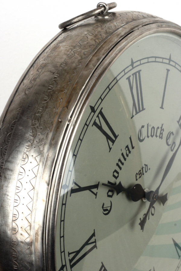 Ručně tepané stolní hodiny Colonial Clock 32x9x33cm