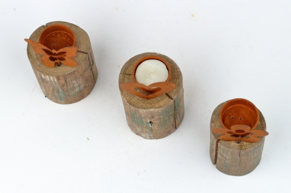 Rustikální svícen na čajovou svíčku květina 16cm