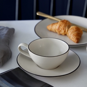 Šálek na čaj s podšálkem 0,21l AUGUSTA