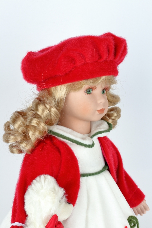 Sběratelská panenka Irma s medvídkem 47cm