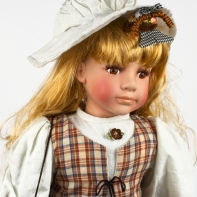 Sběratelská porcelánová panenka Iva 80cm