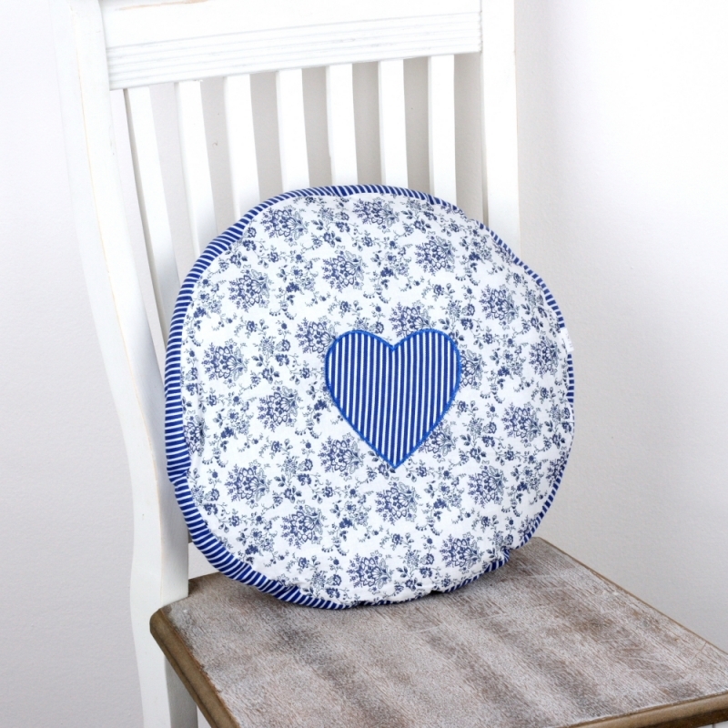 Sedák na židli kulatý květinový 34cm