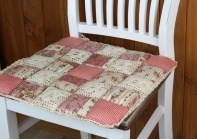 Sedák na židli patchwork růžový 40x40cm