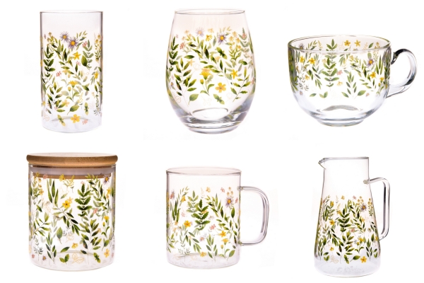 Skleněný džbán luční kvítí