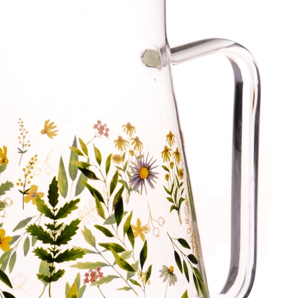 Skleněný džbán luční kvítí
