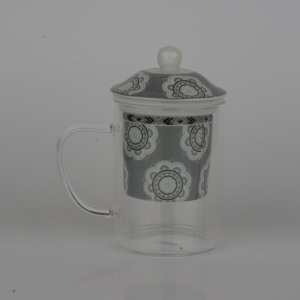 Skleněný hrnek se sítkem na sypaný čaj 300ml