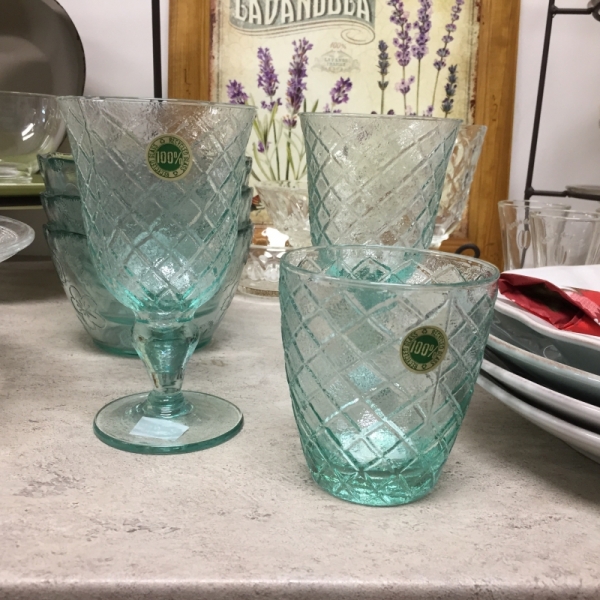 Sklenice na víno ARLEQUIN 0,37l