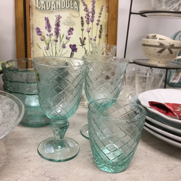 Sklenice na víno ARLEQUIN 0,37l