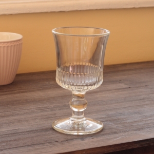 Sklenka na noze Richelieu 25cl