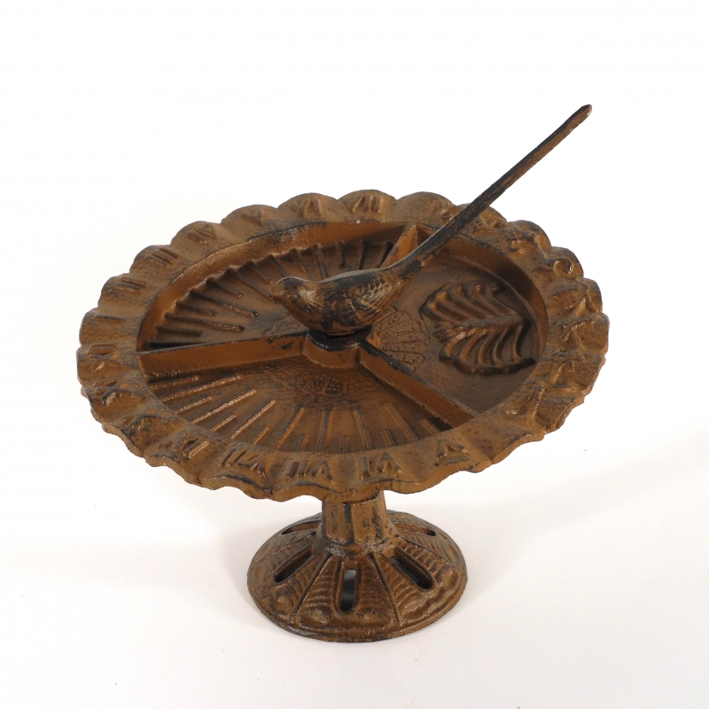 Sluneční hodiny z litiny s ptáčkem 22cm