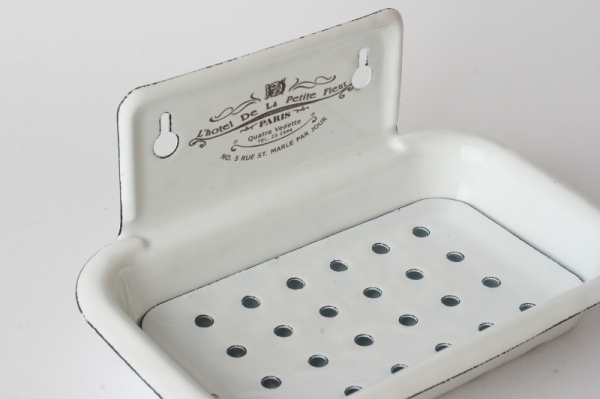 Smaltovaná mýdlenka bílá 16x10cm