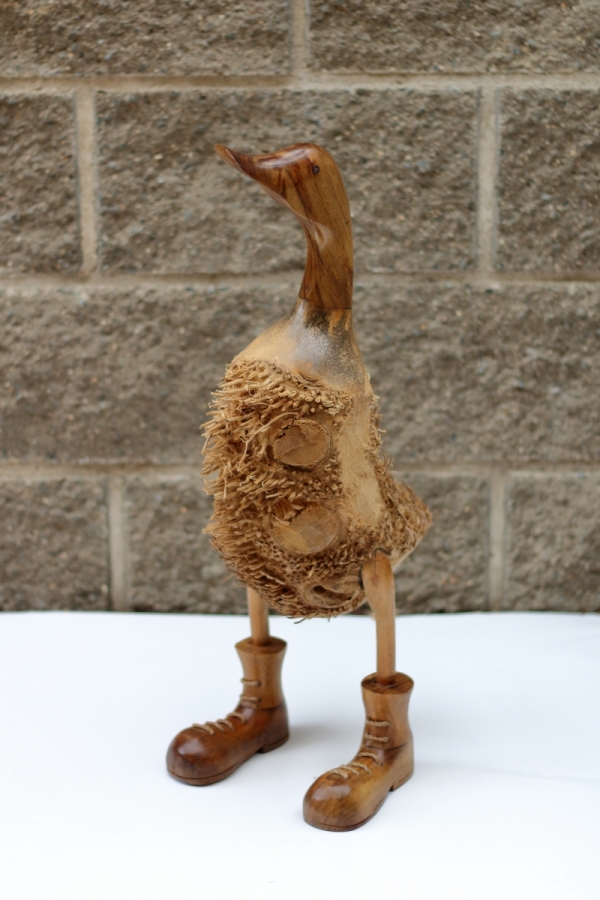 Sochy do zahrady - střapatá kachna 60cm