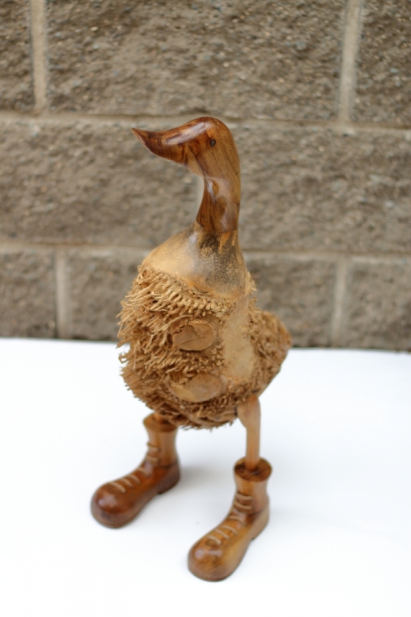 Sochy do zahrady - střapatá kachna 60cm