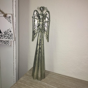 Soška anděl s trumpetou 25cm