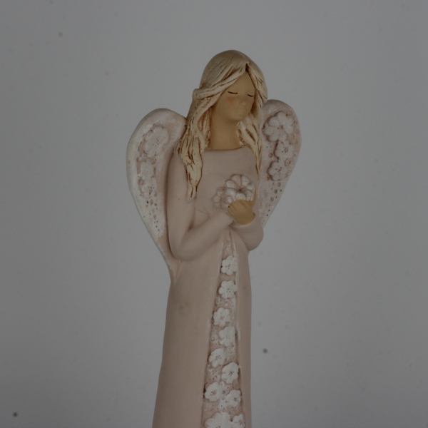 Soška anděl v růžových šatech 38cm