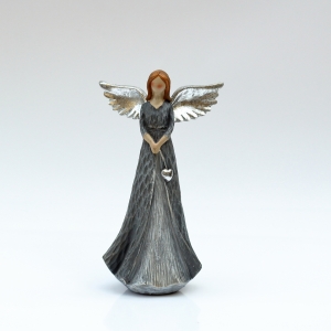 Soška anděla s šedými šaty - Láska