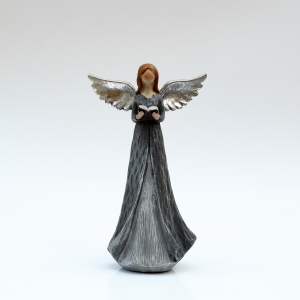Soška anděla s šedými šaty - Moudrost