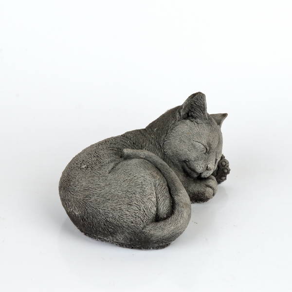 Soška kočky v klubíčku 20x15x8cm