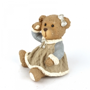 Soška medvědí holčičky 8x8x9cm