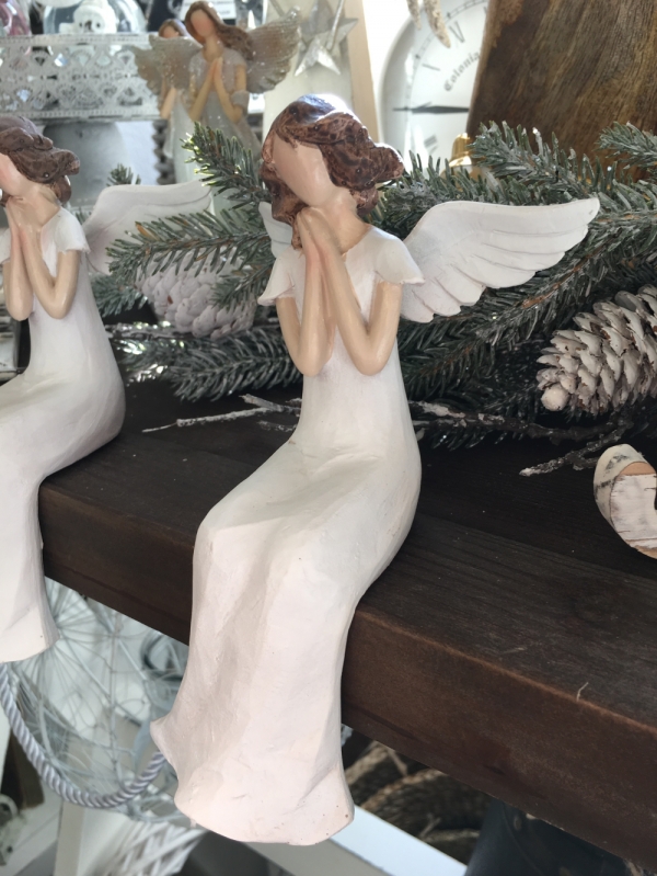 Soška sedící anděl Modlitba 18cm