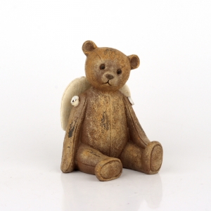 Soška sedící medvídek s křídly 7x9x11cm