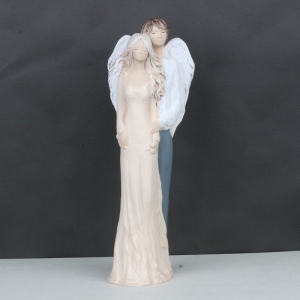 Soška snoubenců 38cm