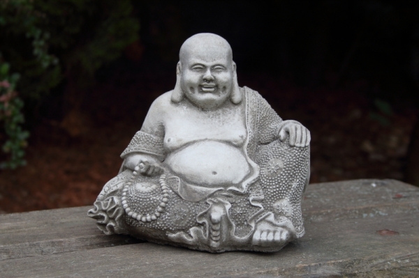 Soška Šťastný Buddha beton, 19cm