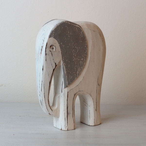 Soška vyřezávaný slon 25cm