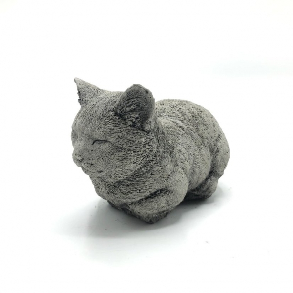 Spící koťátko, které zútulní každý kout 12x18,5x18,5 cm