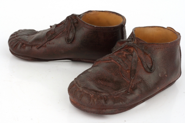 Staré dětské boty jako dekorace 13x6x5cm