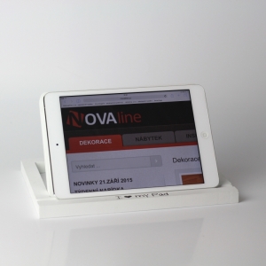 Stojan na Ipad dřevěný bílý 24cm