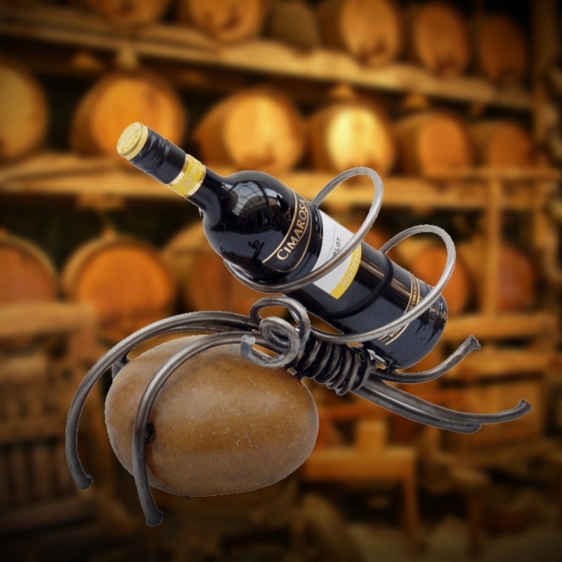 Stojan na jednu láhev vína v kameni 42x22x28cm