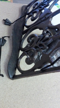 Stojan na kuchařku starožitný 26x13x24cm - VYŘAZENO dek4611