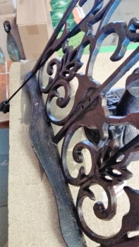 Stojan na kuchařku starožitný 26x13x24cm - VYŘAZENO dek4611