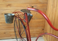 Stojan na květiny kolo červené 85x134cm