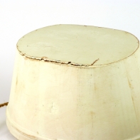 Stojan na květiny - poškozený - prasklé dno