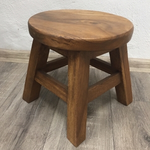 stojan na květiny - vyřazené