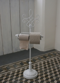 Stojan na toaletní papír 71cm