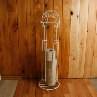 Stojan na toaletní papír