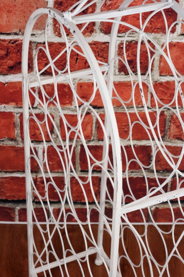 Stojan na víno bílý 93x22x43cm