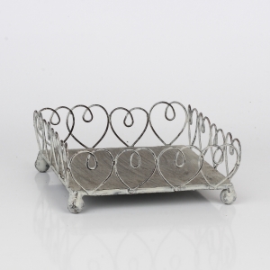 Stojánek na ubrousky kovový motiv srdce 16x16cm