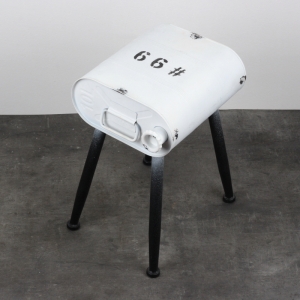 Stolička kanystr bílý 28x35x45cm