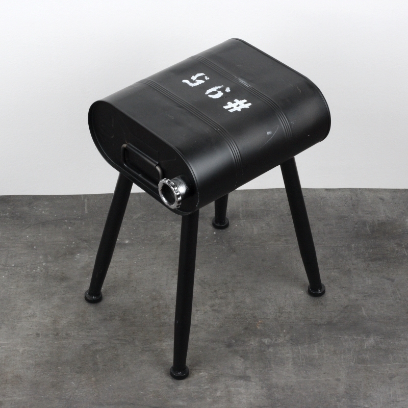 Stolička kanystr černý 28x35x45cm